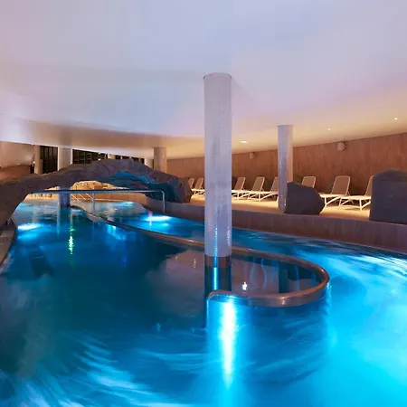 Vacationclub - Cesarskie Ogrody 638 * 슈비노우이스쳬